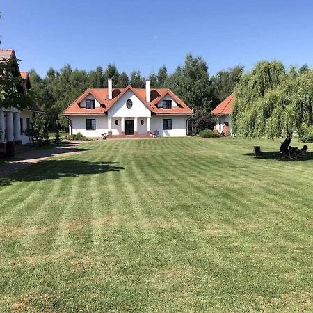 Dom Nasutów Vila Niemce Exterior foto